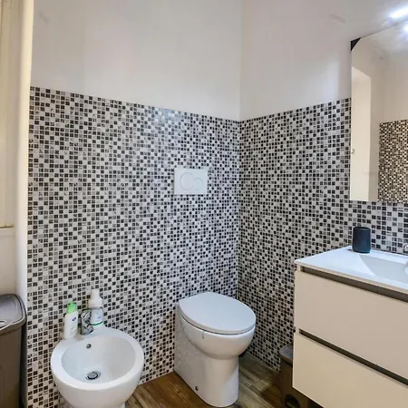 2 Bedroom Gorgeous In アパート